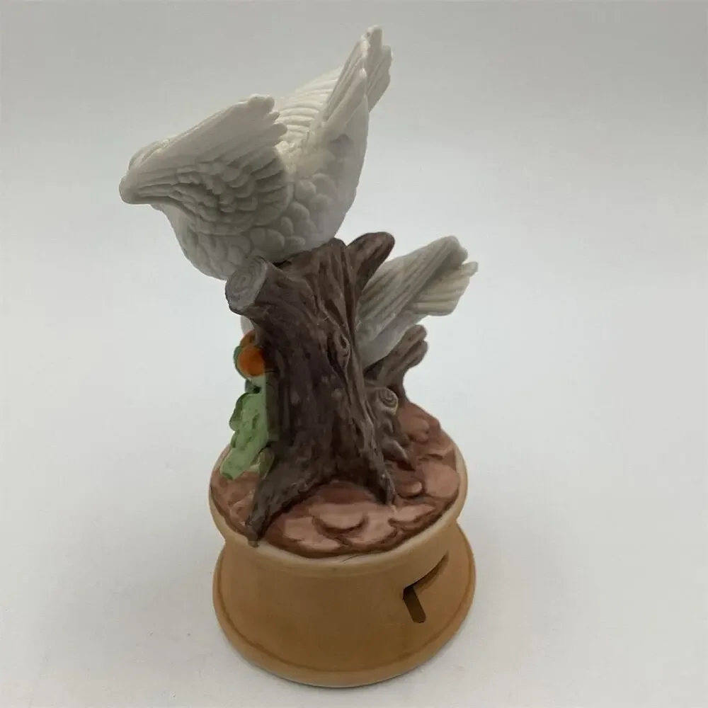 Vintage‎ Shafford Porcelain Love Birds Musical Figurine 8